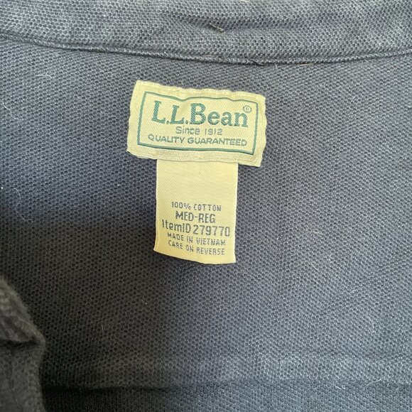 Vintage LL Bean Navy Blue Cotton Button Down - Picture 3 of 5